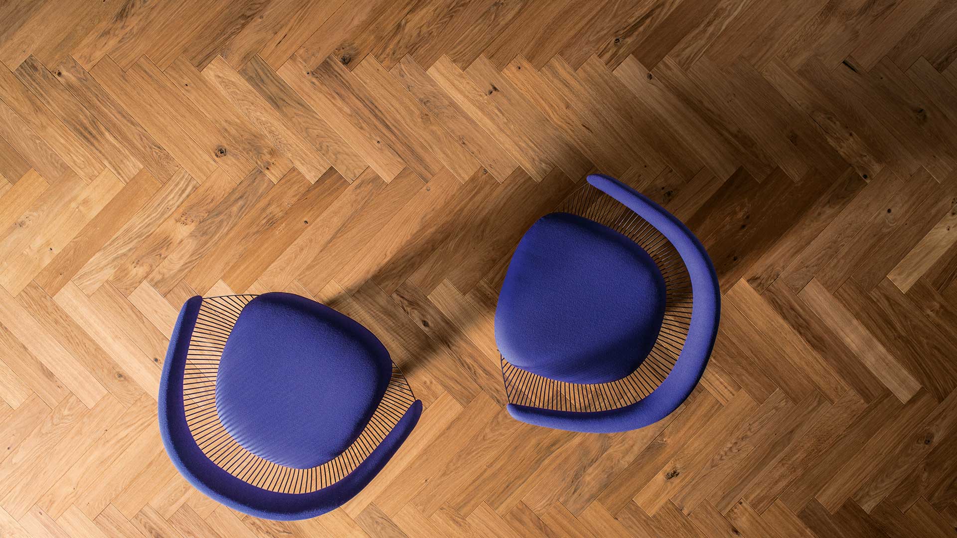 gallery-item